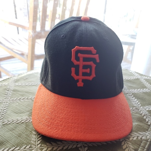 MLB Other - EUC Fitted SF Giants Cap